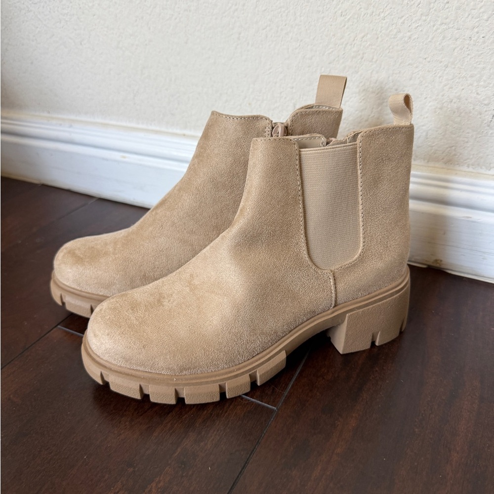 Girls Tan Suede Ankle Boots